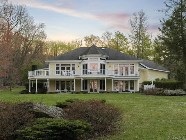 16 Deforest Drive, South Fallsburg, NY 12779