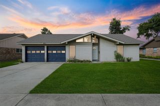 14143 Roundstone Lane, Houston, TX 77015