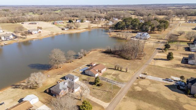 336 DUCK DR, Savannah, TN 38372