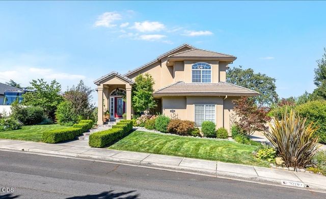 3270 Larue Drive, Medford, OR 97504