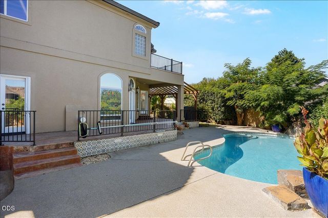 3270 Larue Drive, Medford, OR 97504