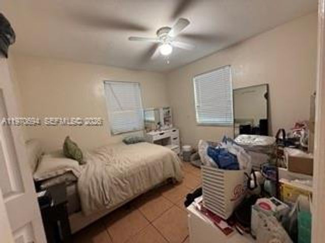 729 SW 5th Ct, Hallandale Beach, FL 33009