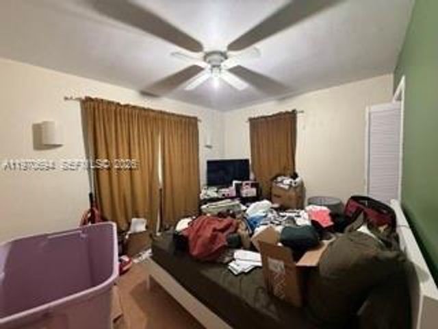 729 SW 5th Ct, Hallandale Beach, FL 33009