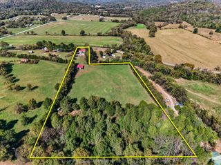 19 Clark Mill Rd, Fayetteville, TN 37334