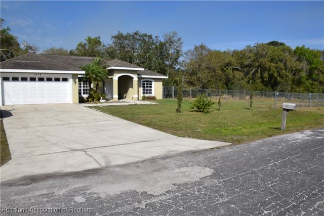 1514 Summer Road, Lake Placid, FL 33852