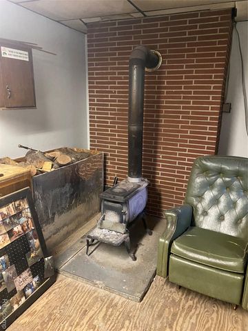 6158 Golfview Drive, Burton, MI 48509