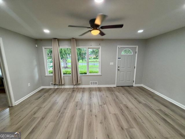 2442 Antwerp Drive SE, Atlanta, GA 30315