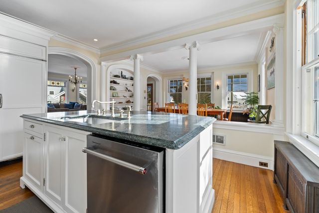 93 Chosen Vale Lane, Enfield, NH 03748