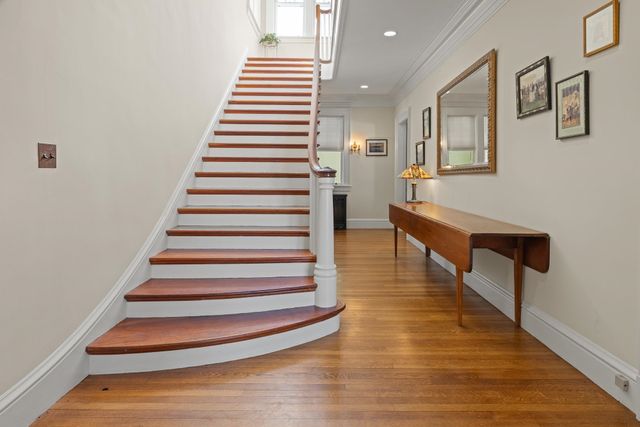 93 Chosen Vale Lane, Enfield, NH 03748