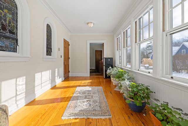 93 Chosen Vale Lane, Enfield, NH 03748