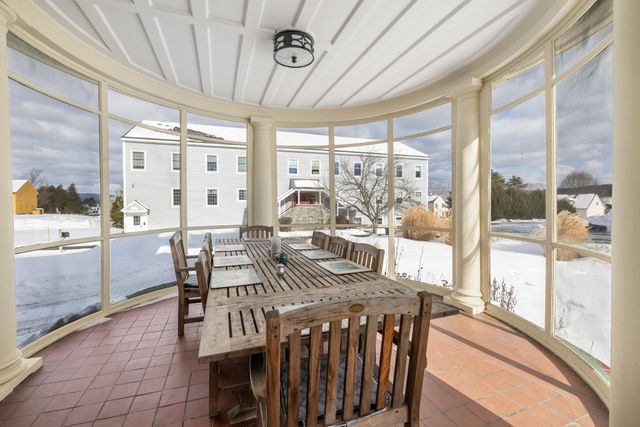 93 Chosen Vale Lane, Enfield, NH 03748