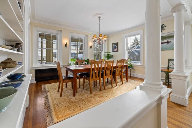 93 Chosen Vale Lane, Enfield, NH 03748