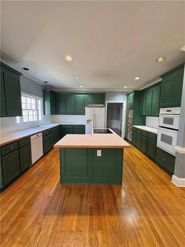 3535 Greenshire Court, Douglasville, GA 30135