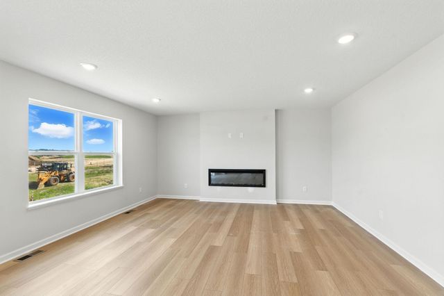 422 James Parkway, Elko New Market, MN 55054