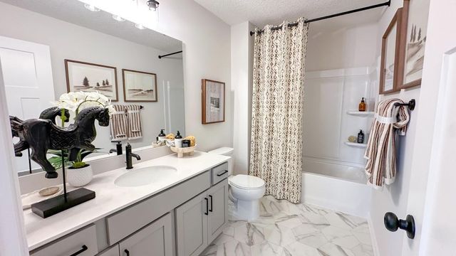 422 James Parkway, Elko New Market, MN 55054