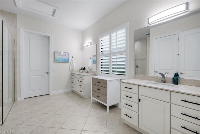 4118 Raffia DR, Naples, FL 34119