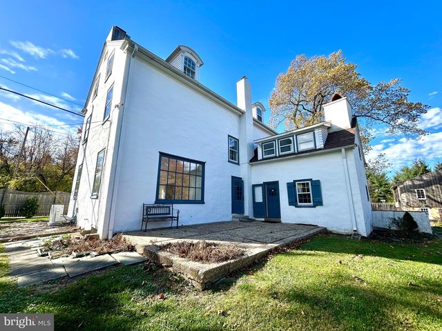 571 N NEWTOWN STREET RD, Newtown Square, PA 19073