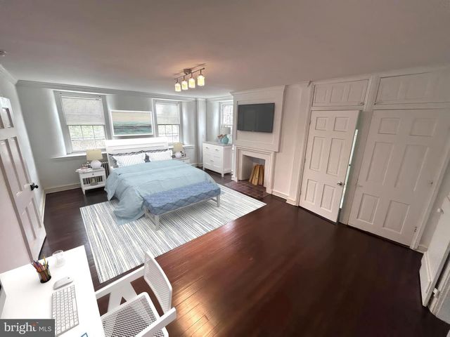 571 N NEWTOWN STREET RD, Newtown Square, PA 19073