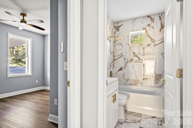 1011 N 14th Street, Bessemer City, NC 28016