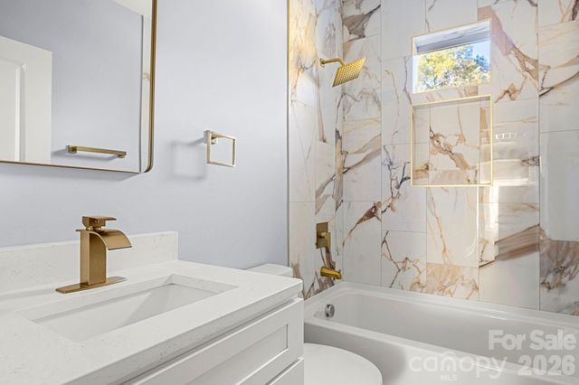 1011 N 14th Street, Bessemer City, NC 28016