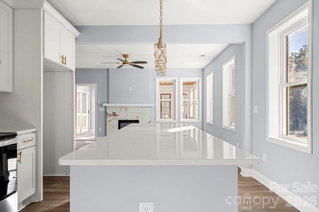 1011 N 14th Street, Bessemer City, NC 28016