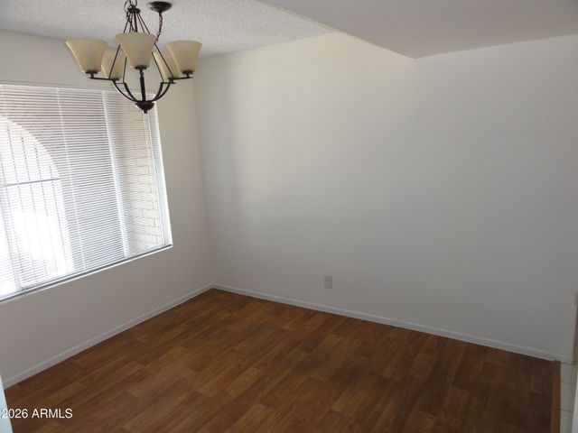 4746 W DAHLIA Drive, Glendale, AZ 85304