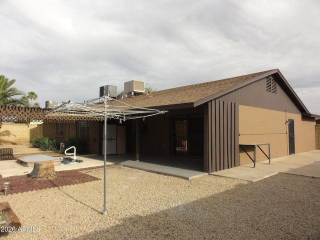4746 W DAHLIA Drive, Glendale, AZ 85304