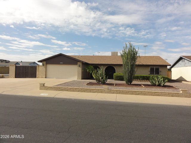 4746 W DAHLIA Drive, Glendale, AZ 85304