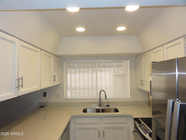 4746 W DAHLIA Drive, Glendale, AZ 85304