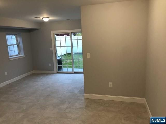 106 N 3rd Street (1F+G), Harrison, NJ 07029