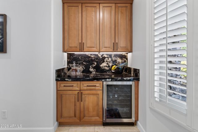 2613 W IRVINE Road, Phoenix, AZ 85086