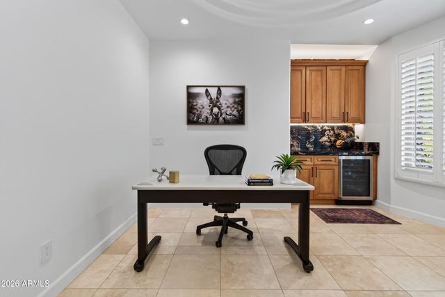 2613 W IRVINE Road, Phoenix, AZ 85086