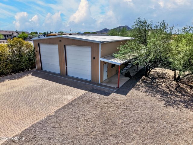 2613 W IRVINE Road, Phoenix, AZ 85086