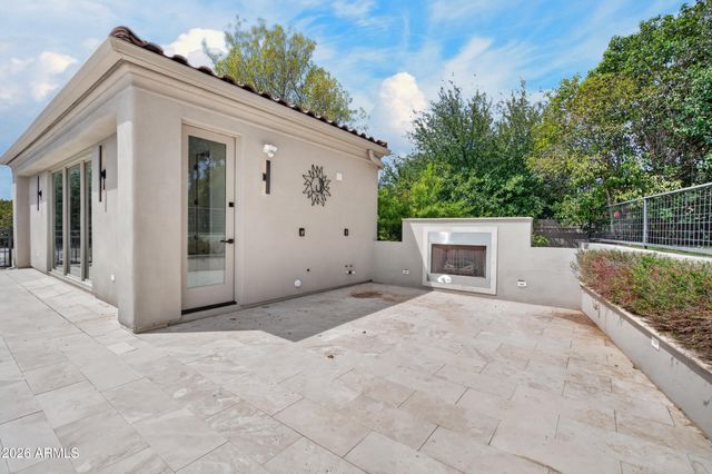 2613 W IRVINE Road, Phoenix, AZ 85086