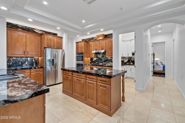 2613 W IRVINE Road, Phoenix, AZ 85086