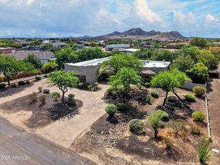 2613 W IRVINE Road, Phoenix, AZ 85086