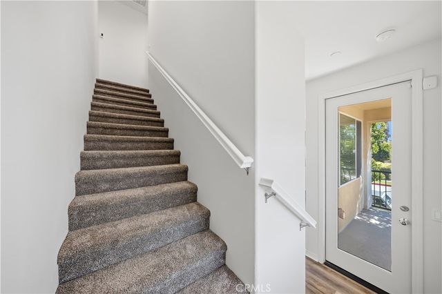 803 N Dalton Avenue 101, Azusa, CA 91702