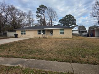 9043 Marva Drive, Shreveport, LA 71118