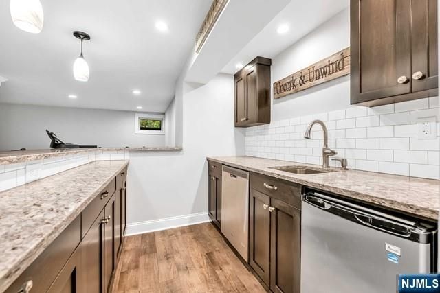 356 N Farview Avenue, Paramus, NJ 07652