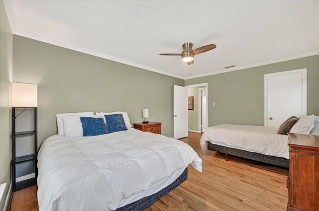 601 Circle Drive, Arlington, TX 76010