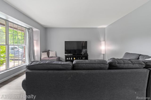 7156 Sharp Road, Mundy Township, MI 48473
