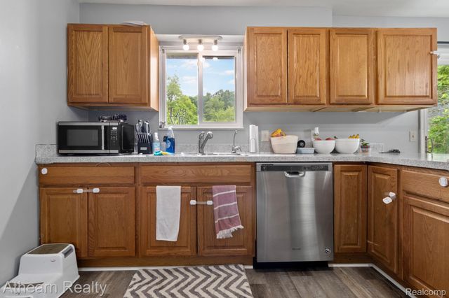 7156 Sharp Road, Mundy Township, MI 48473