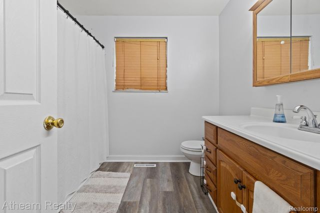 7156 Sharp Road, Mundy Township, MI 48473