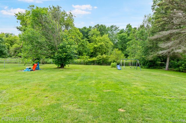 7156 Sharp Road, Mundy Township, MI 48473