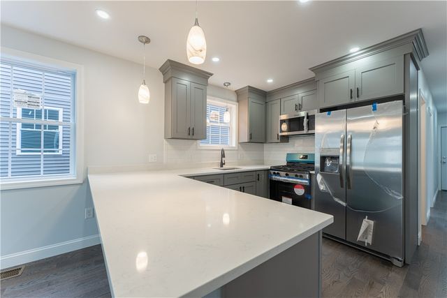 14 Burnside Street, Providence, RI 02905