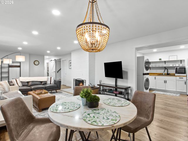 26429 Sw MARKHAVEN St, Sherwood, OR 97140