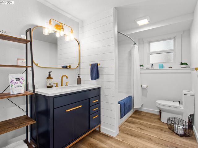 26429 Sw MARKHAVEN St, Sherwood, OR 97140