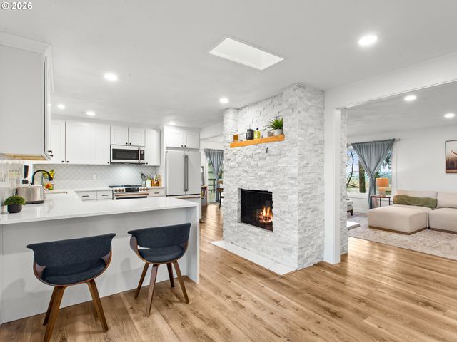 26429 Sw MARKHAVEN St, Sherwood, OR 97140