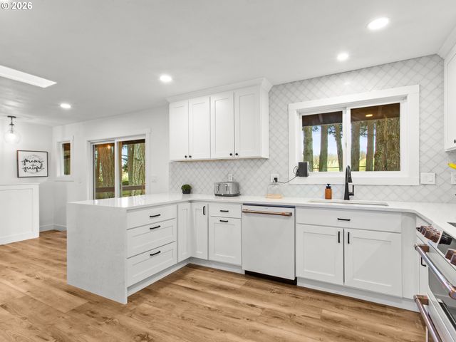 26429 Sw MARKHAVEN St, Sherwood, OR 97140