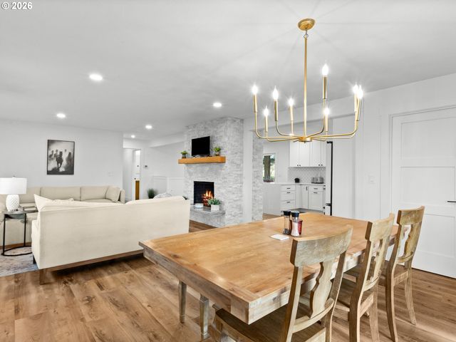 26429 Sw MARKHAVEN St, Sherwood, OR 97140